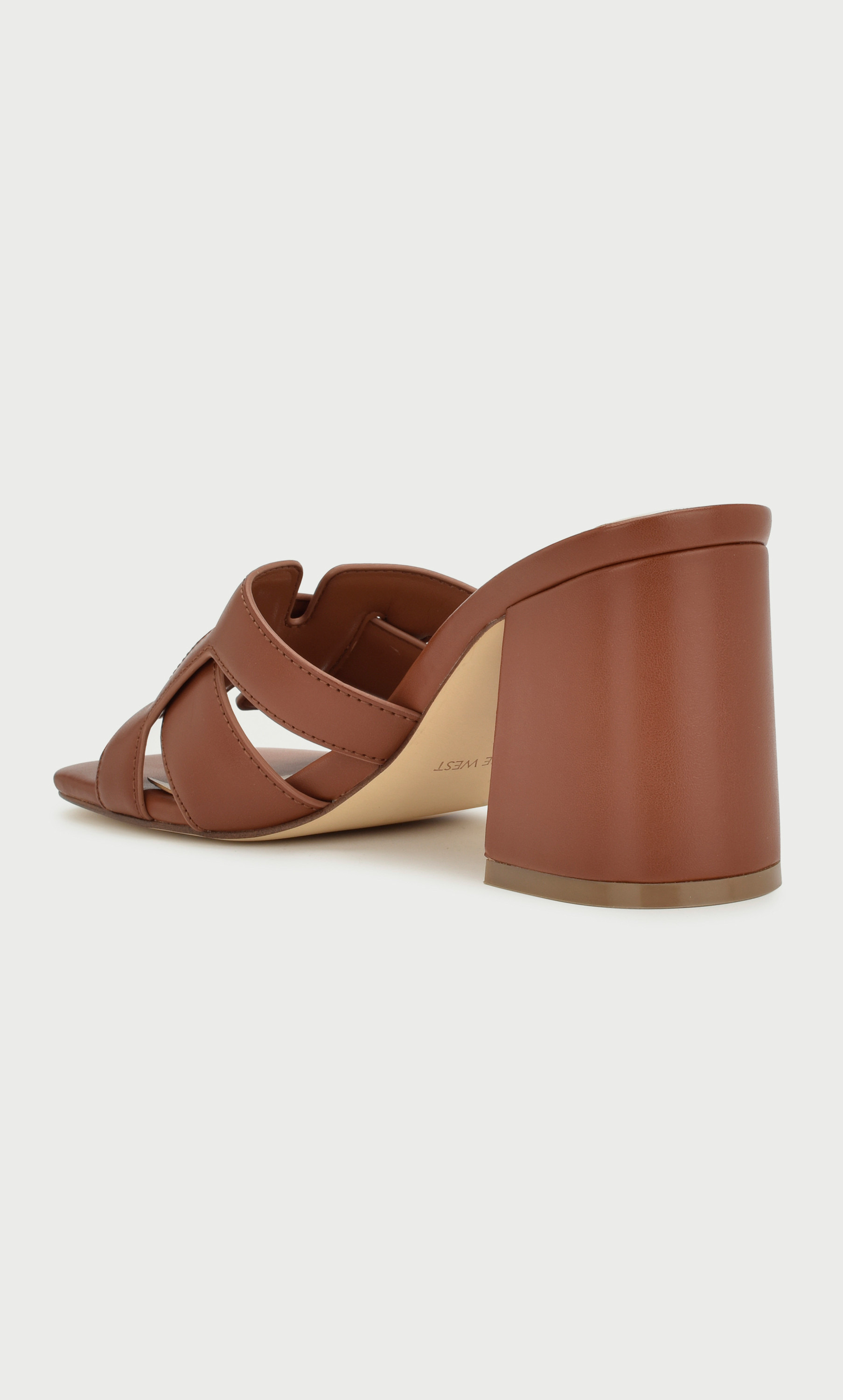 Open block outlet heels