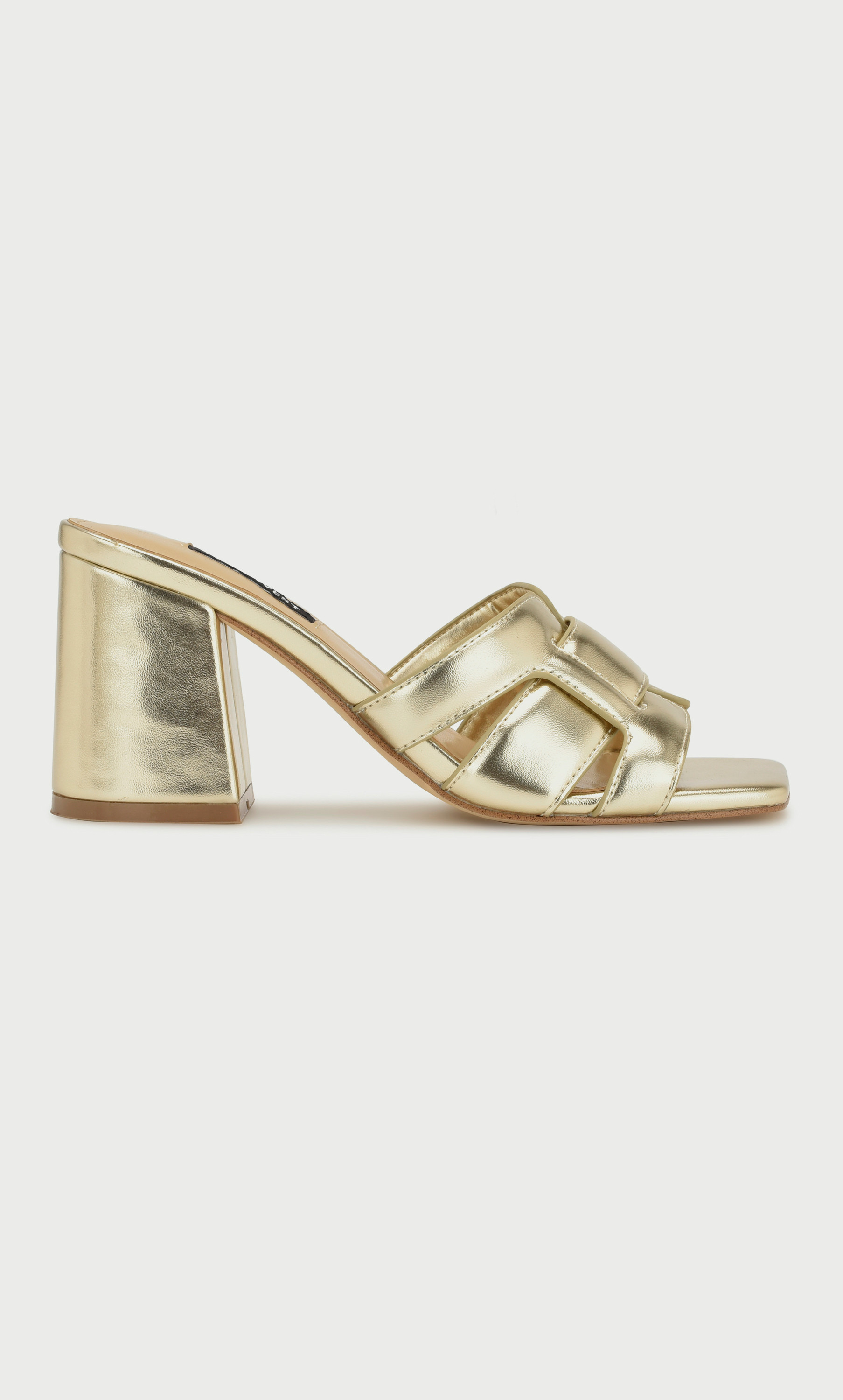 صندل نسائي بكعب عريض مفتوح بمقدمة مربعة عند الأصابع من ناين ويست  wnKAELYN3-women-shoes-heels-image-8